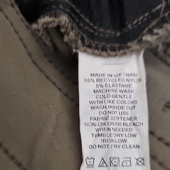 Prana Gray Straight Leg Pants for Outdoor Adventures - Picture 10 of 11